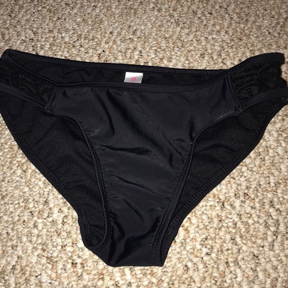 No Boundaries Other - Black Bikini Bottoms